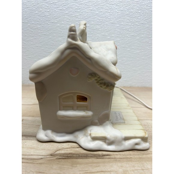 1995 Enesco Precious Moments Sugar Town Lighted Train Station Porcelain Set - Picture 6 of 16